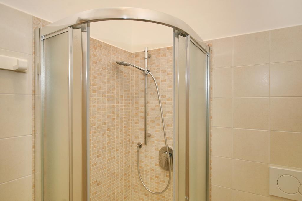Bronzino 53 Apartment Firenze Bagian luar foto